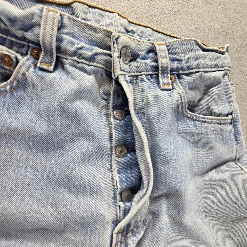 Vintage Levis 501 Jeans Mens Blue Light Wash Button Fly Made In USA Fits 27x30